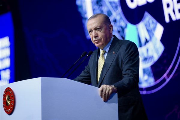 Erdoğan: Türkiye olarak Faşir şehrinde sivillere karşı işlenen zulümleri lanetliyoruz