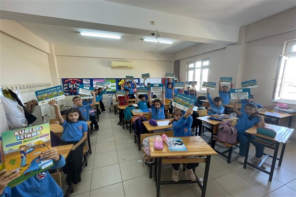 Gazipaşa Belediyesi’nden öğrencilere çevre ve hayvan sevgisi eğitimi