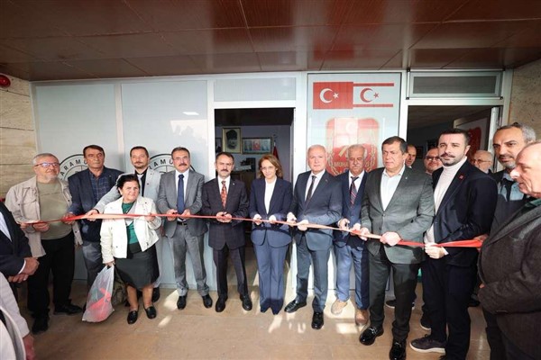 Karamürsel Muhtarlar Derneği’nin yeni hizmet binası açılışı gerçekleşti