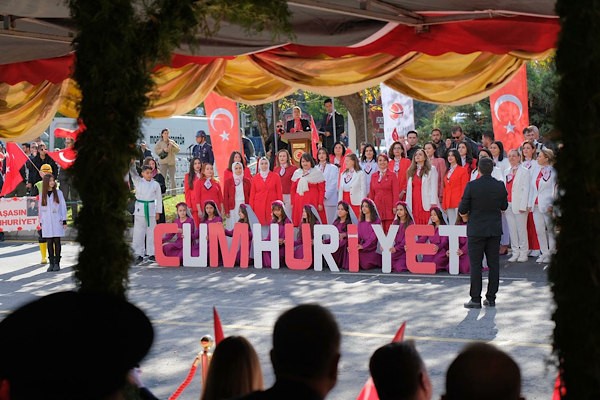 Eskişehir’de 29 Ekim Cumhuriyet Bayramı kutlandı