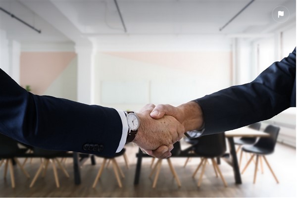 Davutoğlu, KIU Genel Başkanı Bapir ile görüştü