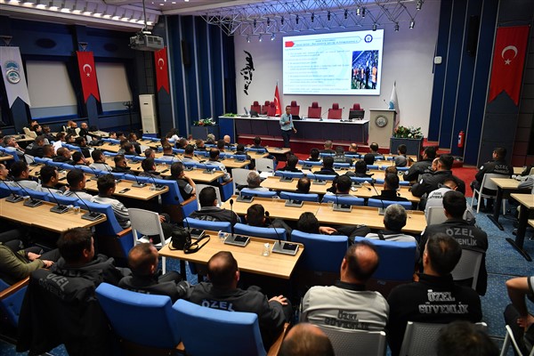 Büyükşehir’den özel güvenlik personeline “KAAN” eğitimi