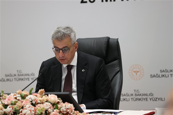 Bakan Memişoğlu, MGK Genel Sekreteri Memiş ile görüştü