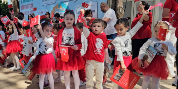 Muratpaşa’da 23 Nisan kutlandı