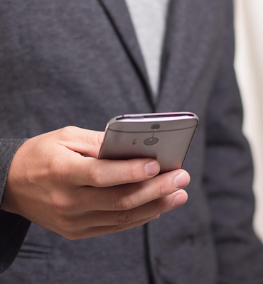 Şerif, Pezeşkiyan ile görüştü