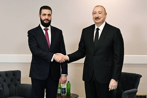 Aliyev, Suriye Arap Cumhuriyeti Cumhurbaşkanı Şara ile görüştü