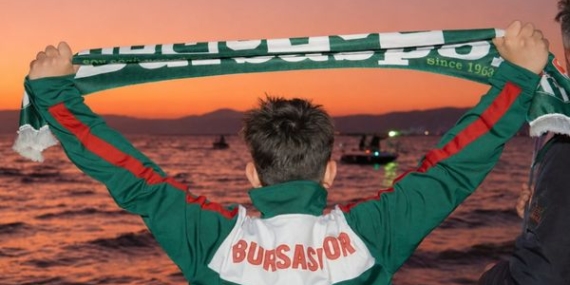 İznik’te Bursaspor şampiyonluk kutlaması