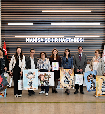 Manisa'dan hastanelerin çocuk servislerine 23 Nisan etkinliği