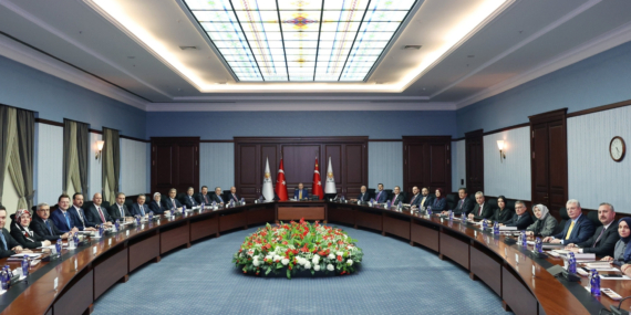 AK Parti MYK, Erdoğan başkanlığında toplandı