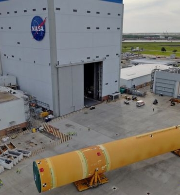 NASA, Artemis III ana aşamasını Kennedy Uzay Merkezi’ne gönderiyor