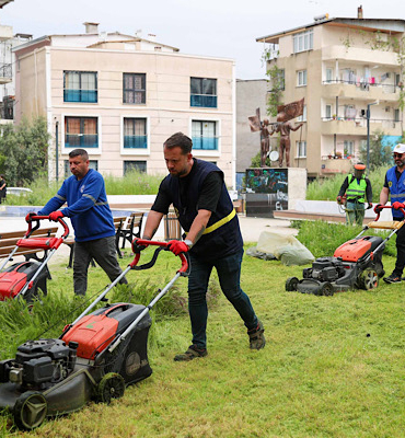 Buca’da ot biçme ve bahar temizliği seferberliği başlatıldı