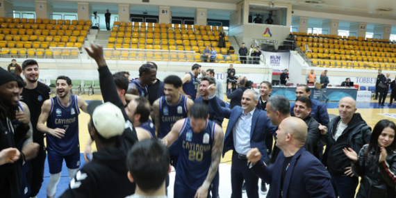 Çayırova Belediyesi Basketbol Takımı Süper Lig’e yükseldi