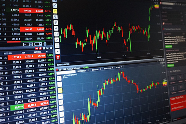 BIST100 Günü yükselişle tamamlarken 14.700 direnci öne çıktı