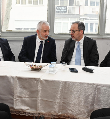 Kasapoğlu’ndan Görme Engelliler Spor Kulübü’ne ziyaret