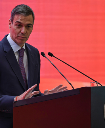 İspanya Başbakanı: Sıfır toplamlı oyuna düşkün olanlar uyanmalı