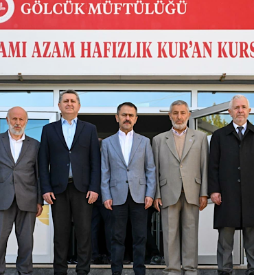 Gölcük’te 43 öğrenci için hafızlık icazet töreni düzenlendi