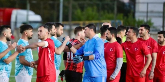 Gemlik’te 3. Emek Kupası başladı