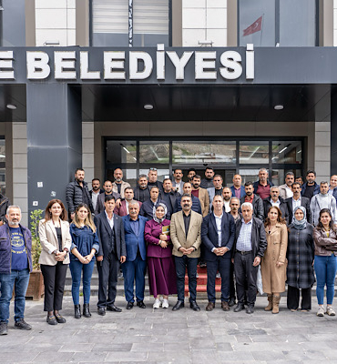 Eşbaşkan Hatun, Dicle’de muhtarlarla bir araya geldi