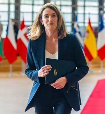 Metsola: Finlandiya Parlamentosu'nda olmaktan çok mutluyum