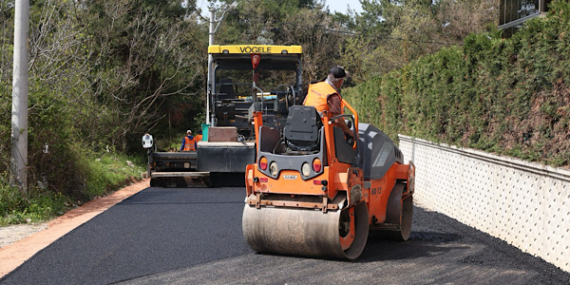 Osmangazi’de asfaltlama çalışmaları sürüyor