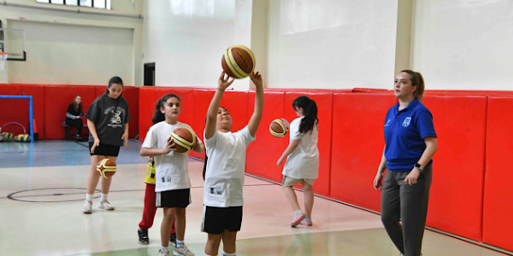 Ankara’da çocuklara yönelik ücretsiz spor kursu faaliyetleri sürüyor