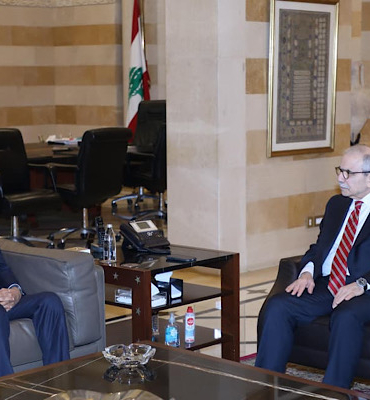 Salam, Katar Devleti'nin Lübnan Büyükelçisi Al-Thani ile görüştü