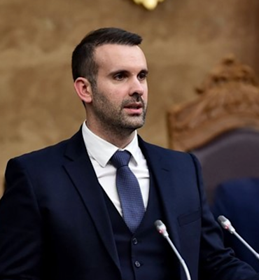 Spajic: İkna edici zaferden dolayı Rumen Radev'i tebrik ettik