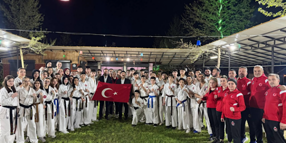 Yayladağı’nda milli sporculara moral ziyareti