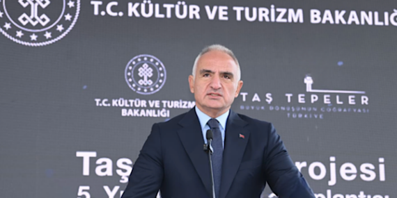 Bakan Ersoy,  Diyanet İşleri Başkanı Arpaguş ile bir araya geldi