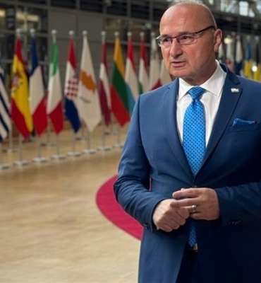 Radman: Rusya’nın saldırıları uluslararası hukukun açık bir ihlalidir