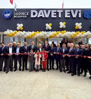 Derince’de Davet Evi ve Senin Kafen Genç hizmete açıldı