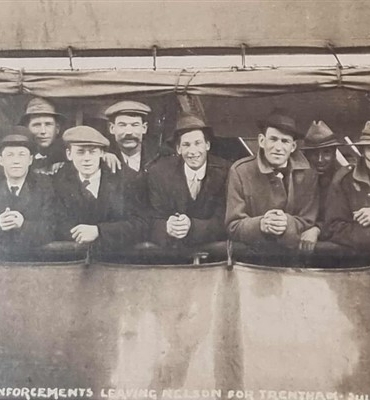 Yeni Zelandalı onbaşı, hem savaş hem defin için Gelibolu'daydı