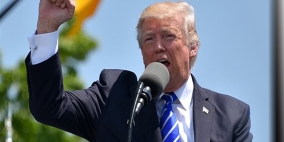 Trump: İran yönetimi yüzlerce gemiyi ABD’ye yönlendirdi