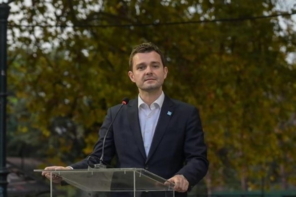 Mucunski’den İsrail’e bağımsızlık mesajı