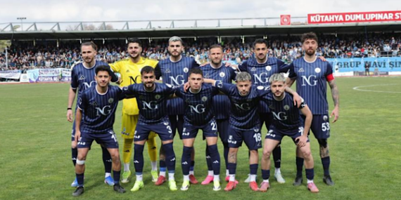 Kütahyaspor, Bornova 1877’yi 2-0 mağlup ederek şampiyonluğunu ilan etti