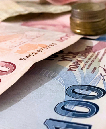 Cari açık ve finansman ihtiyacı ekonomide baskı oluşturuyor