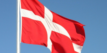 Danimarka, Hürmüz Boğazı’nın yeniden açılmasına ilişkin ortak bildiriyi imzaladı