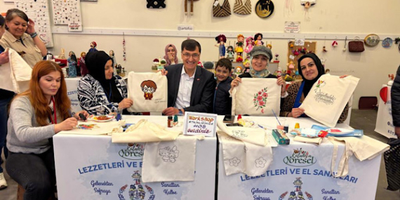 Başkan Kahveci, Kütahya Yöresel stantlarını ziyaret etti