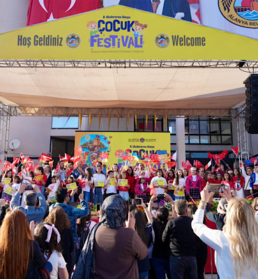 Alanya’da Çocuk Festivali başladı