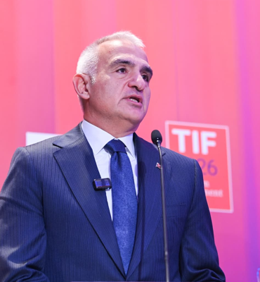 Ersoy’dan 23 Nisan’da sinema etkinliğine destek