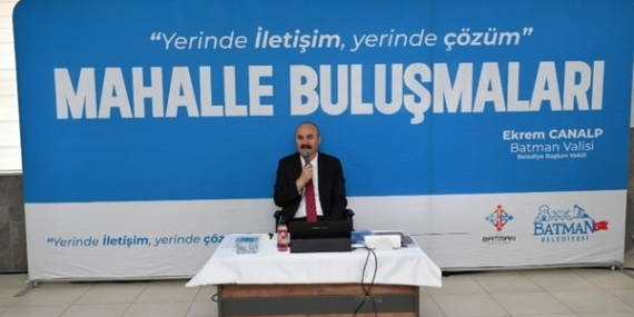 Vali Canalp, Karşıyaka mahallesinde vatandaşlarla buluştu