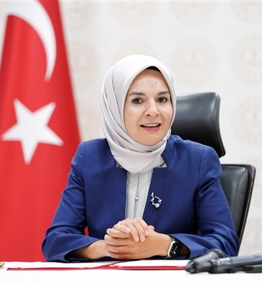 Göktaş: Tüm imkanlarımızla evlatlarımızın ve öğretmenlerimizin yanındayız