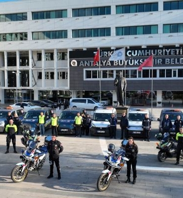 Antalya’da toplu taşıma araçlarına denetim