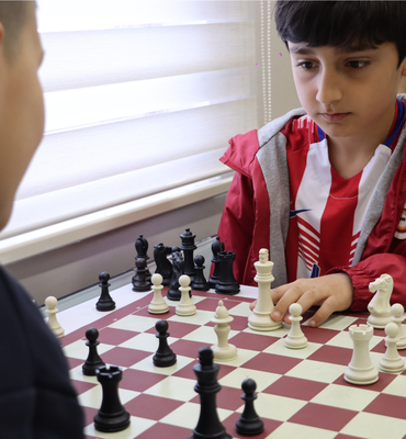 Maltepe’de çocuklara yönelik satranç kursu tamamlandı