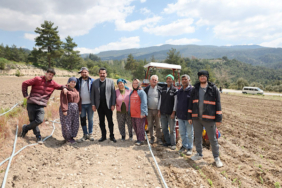Pamukkale Belediye Başkanı Ertemur, üreticilerle bir araya geldi