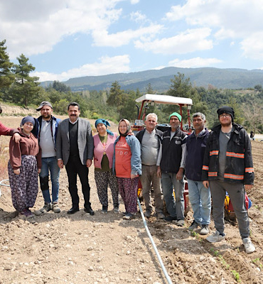 Pamukkale Belediye Başkanı Ertemur, üreticilerle bir araya geldi