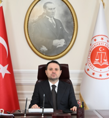 Gürlek: Okul saldırılarıyla ilgili 130 hesap hakkında soruşturma