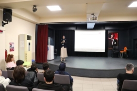 İzmit'te öğrencilere obezite farkındalığı semineri düzenlendi
