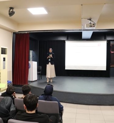 İzmit'te öğrencilere obezite farkındalığı semineri düzenlendi