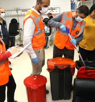 Diyarbakır’da günlük 8 tona yakın tıbbi atık kontrollü şekilde toplanıyor